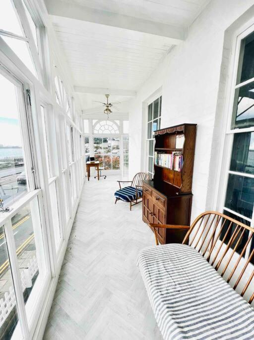Flat 4 Marine Parade House, 1 East Cliff- Next To Dover Port, White Cliffs, Beach, Castle Exterior foto